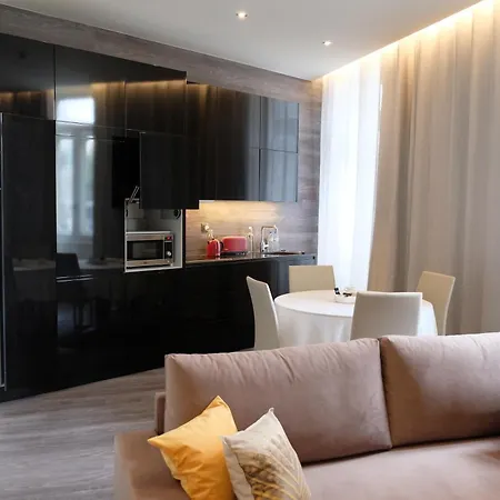 Letheshome Apartment *